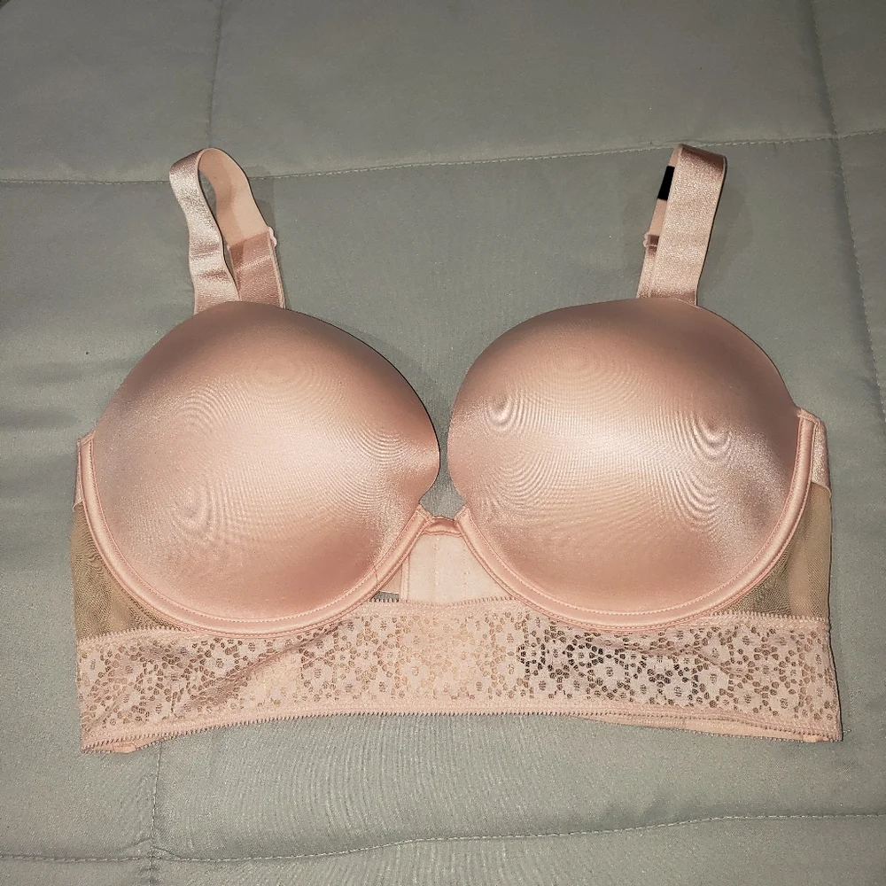 Victoria Secrets Very Sexy Push Up Bra 36-DD NWT - Picture 3 of 5